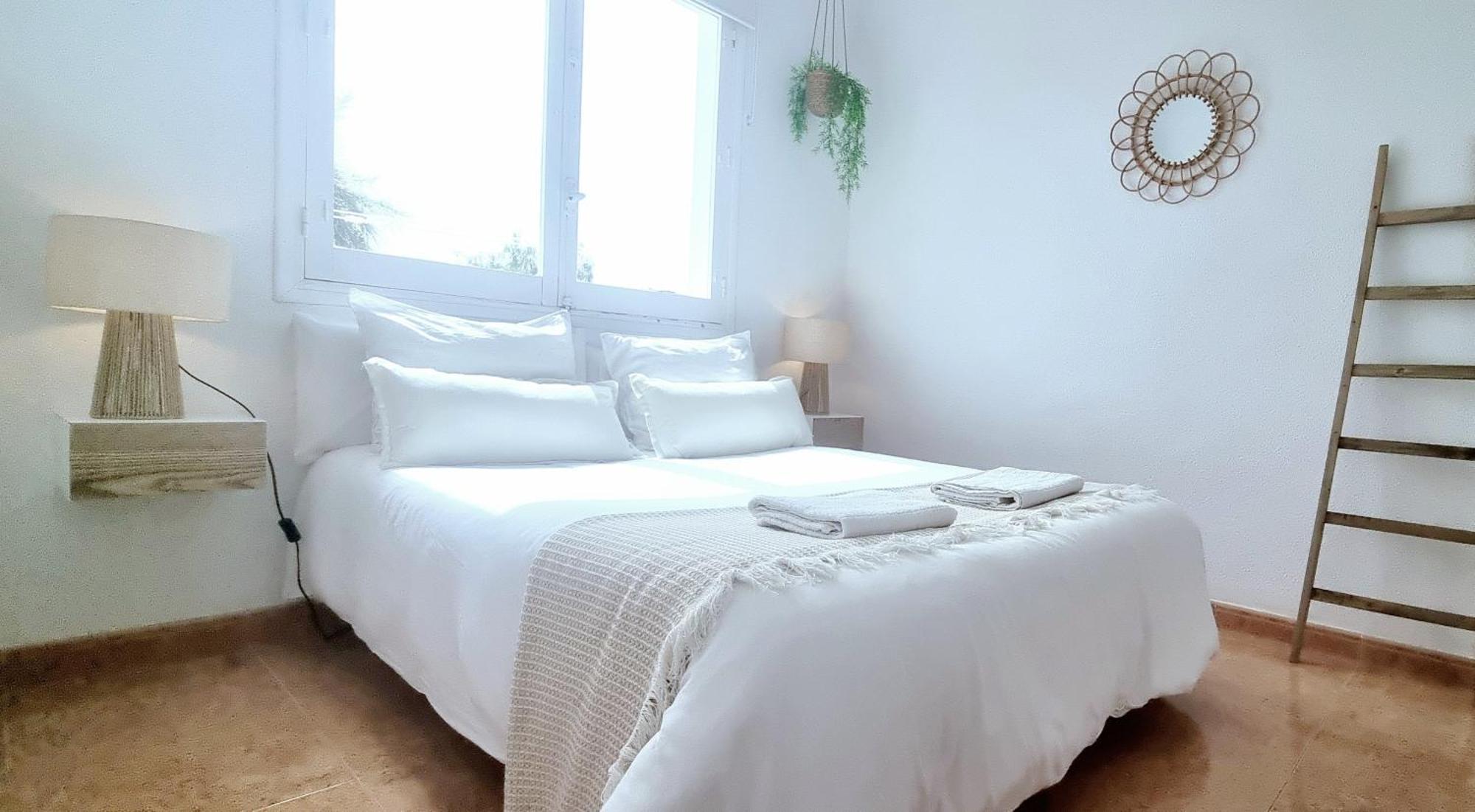 Aguilas Beach House - Excelente Ubicacion!! Centro Con Vistas Playa Delicias Con Aire อากีลัส ภายนอก รูปภาพ